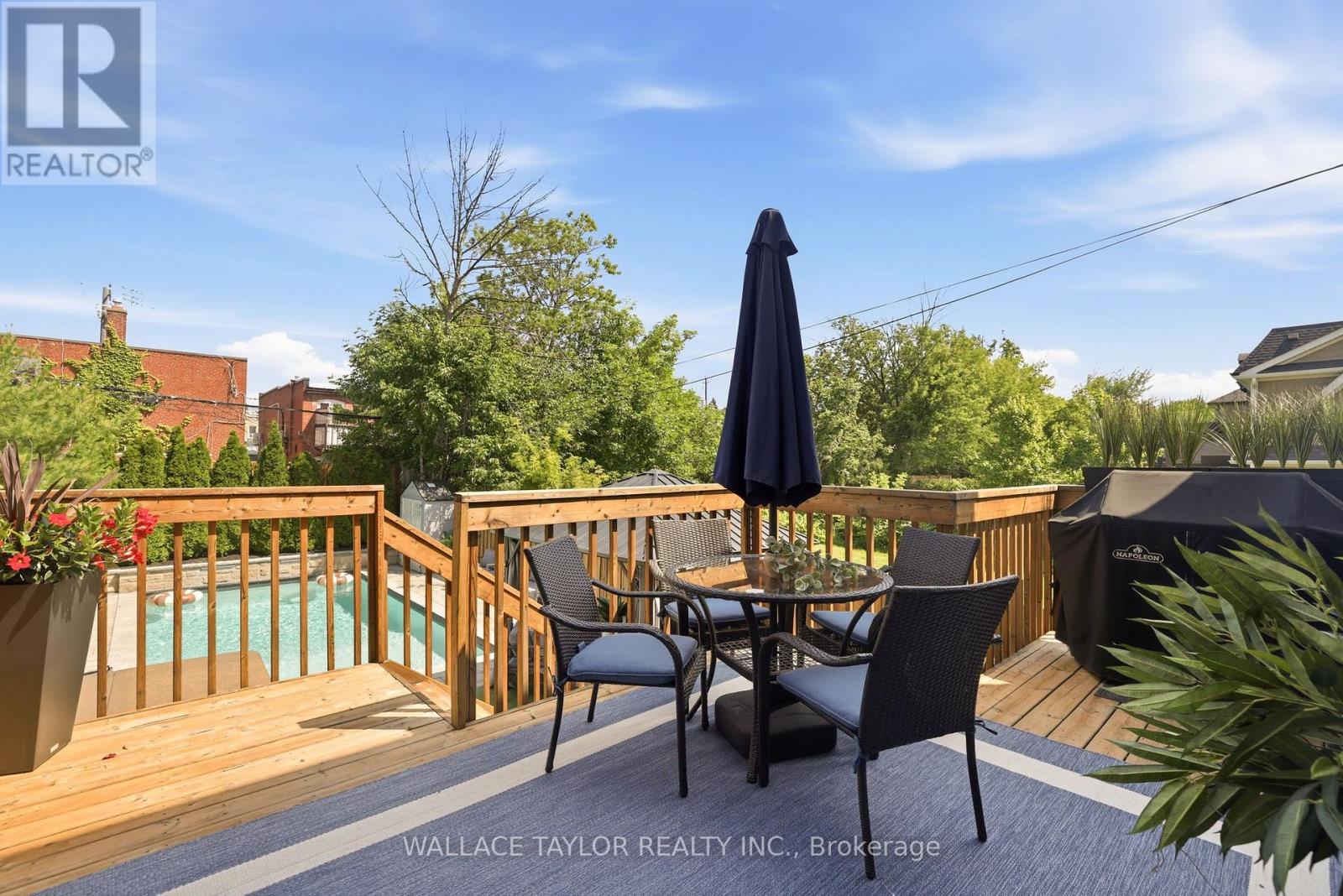 76 ASH CRESCENT - 26