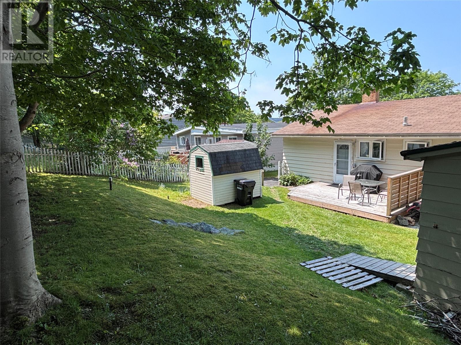 23 Diana Road, St. John's — photo 2