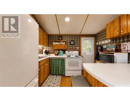 692 Old Village Rd., Birch Island, ON P0P1A0 Photo 39
