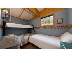 692 Old Village Rd., Birch Island, ON P0P1A0 Photo 43