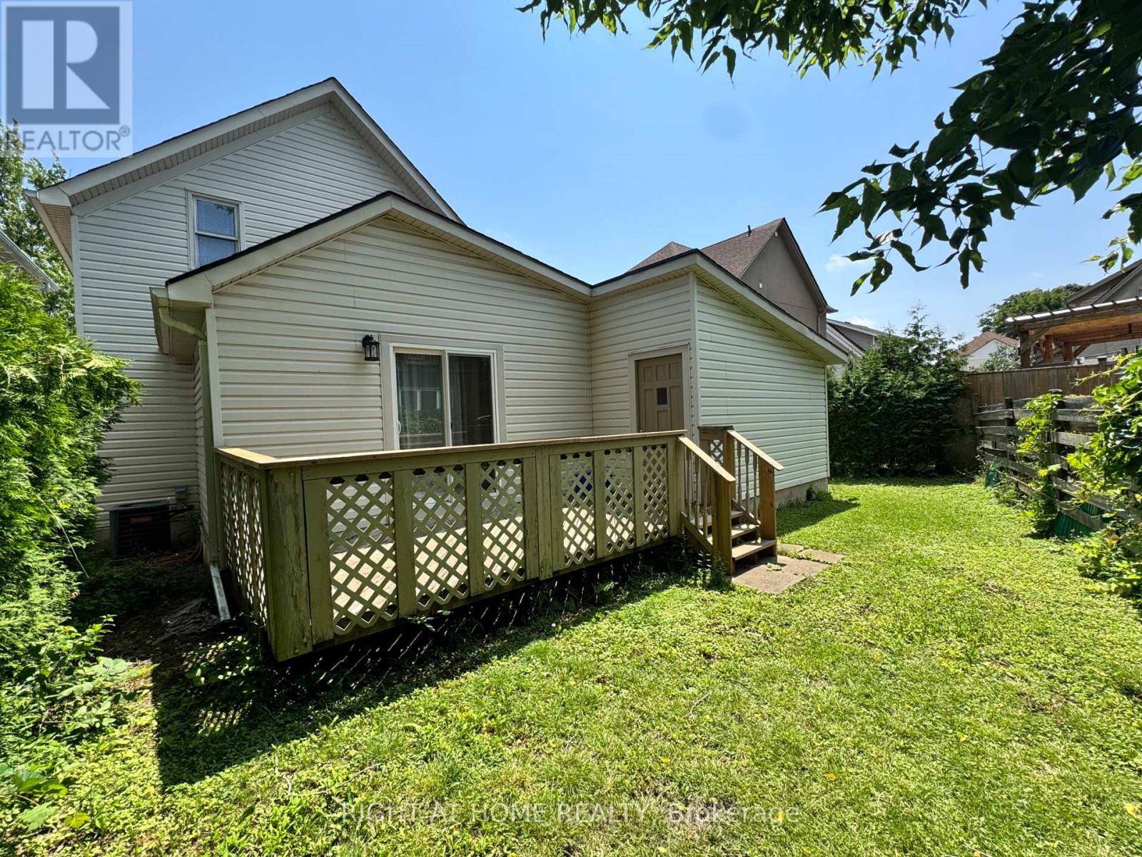 5223 PALMER AVENUE - 5