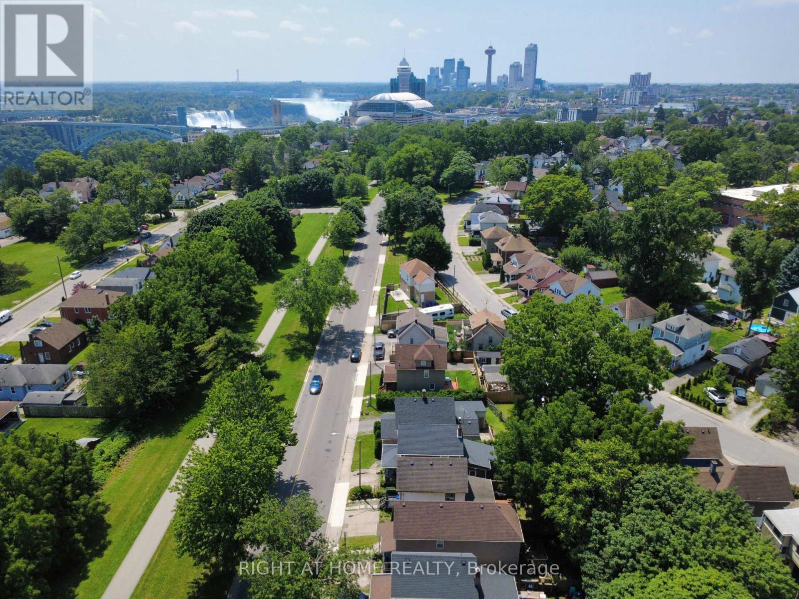 5223 PALMER AVENUE - 7