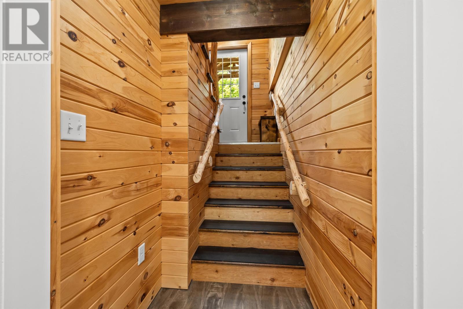 555 St Charles Road - Image 38