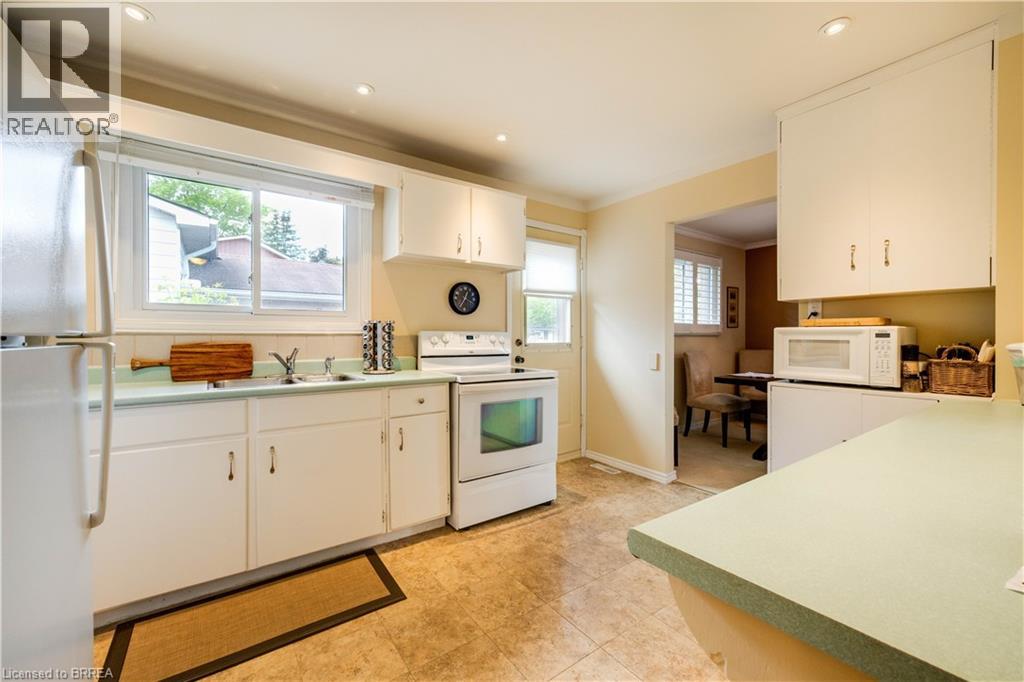 60 WOODLAWN Avenue - 23