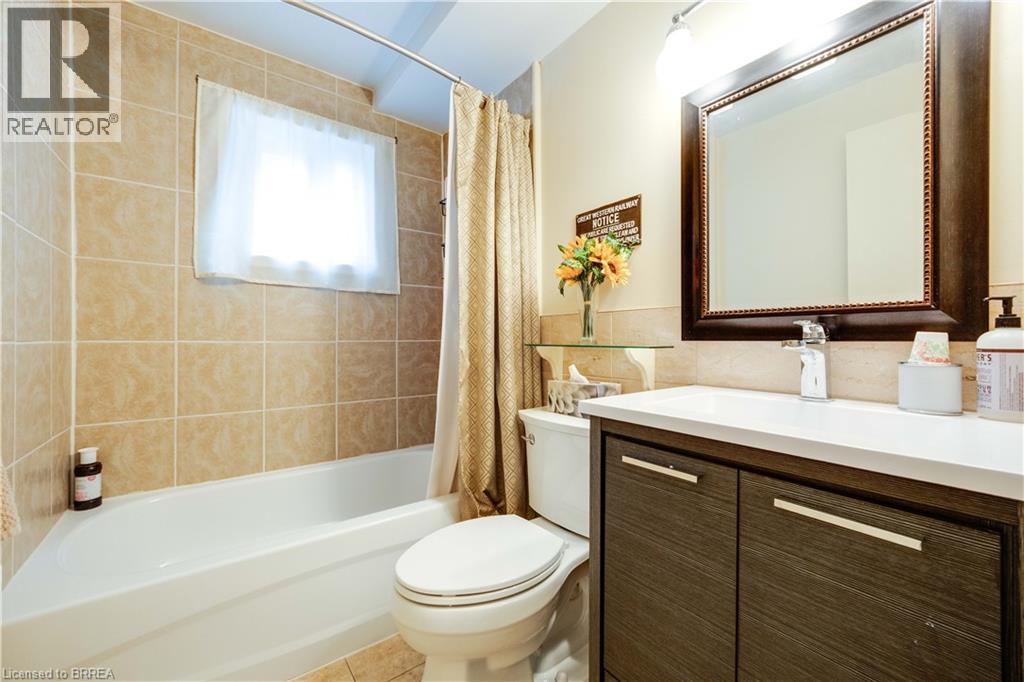 60 WOODLAWN Avenue - 30
