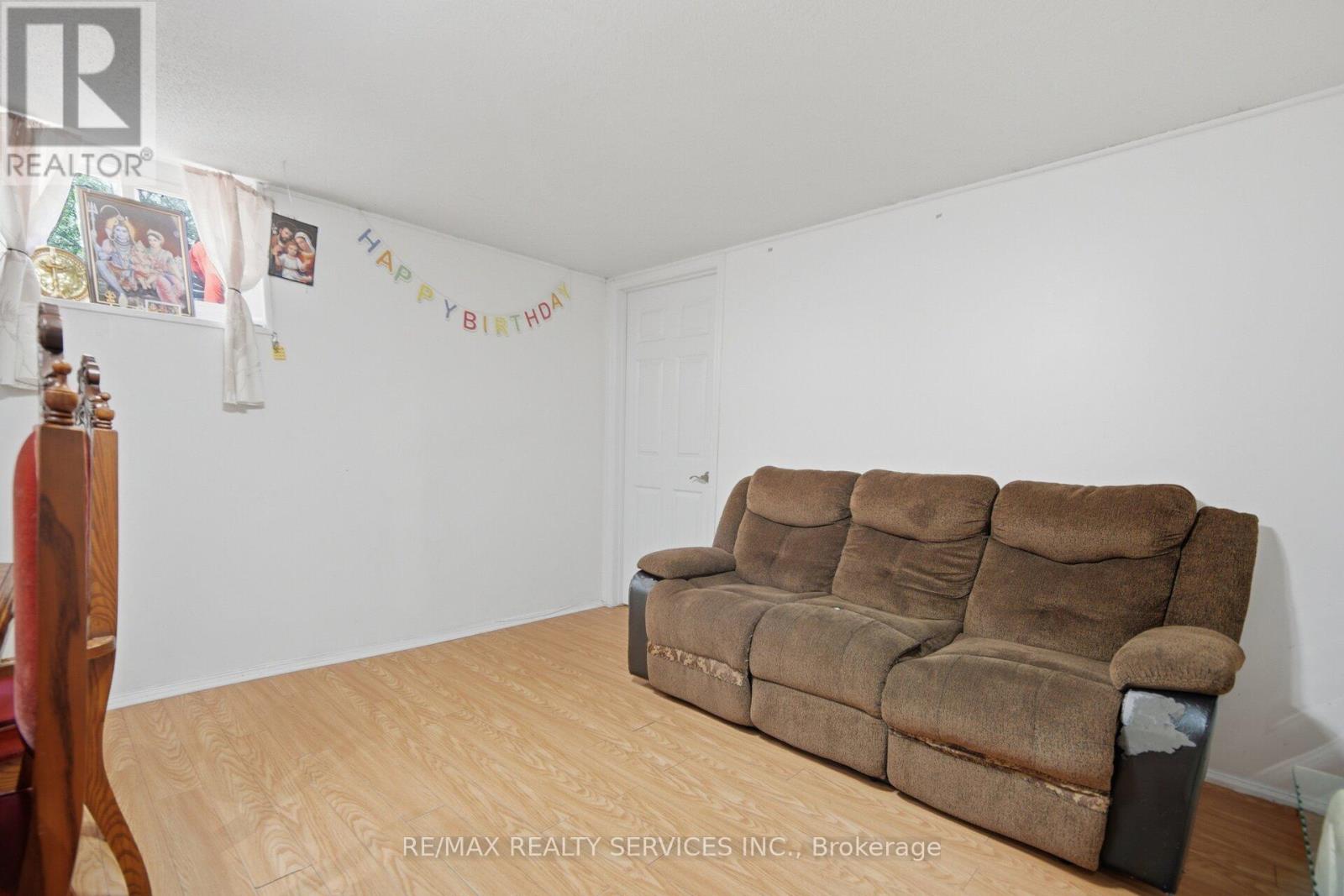 7493 NETHERWOOD ROAD - 33
