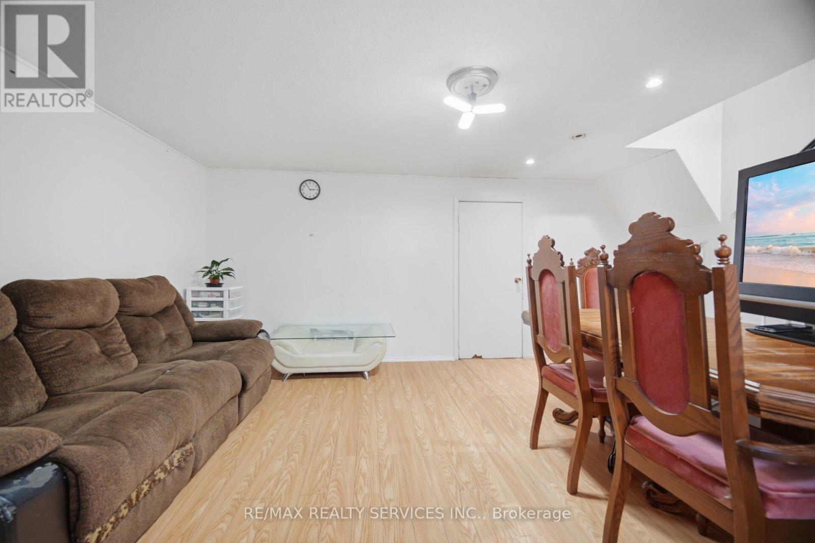 7493 NETHERWOOD ROAD - 35