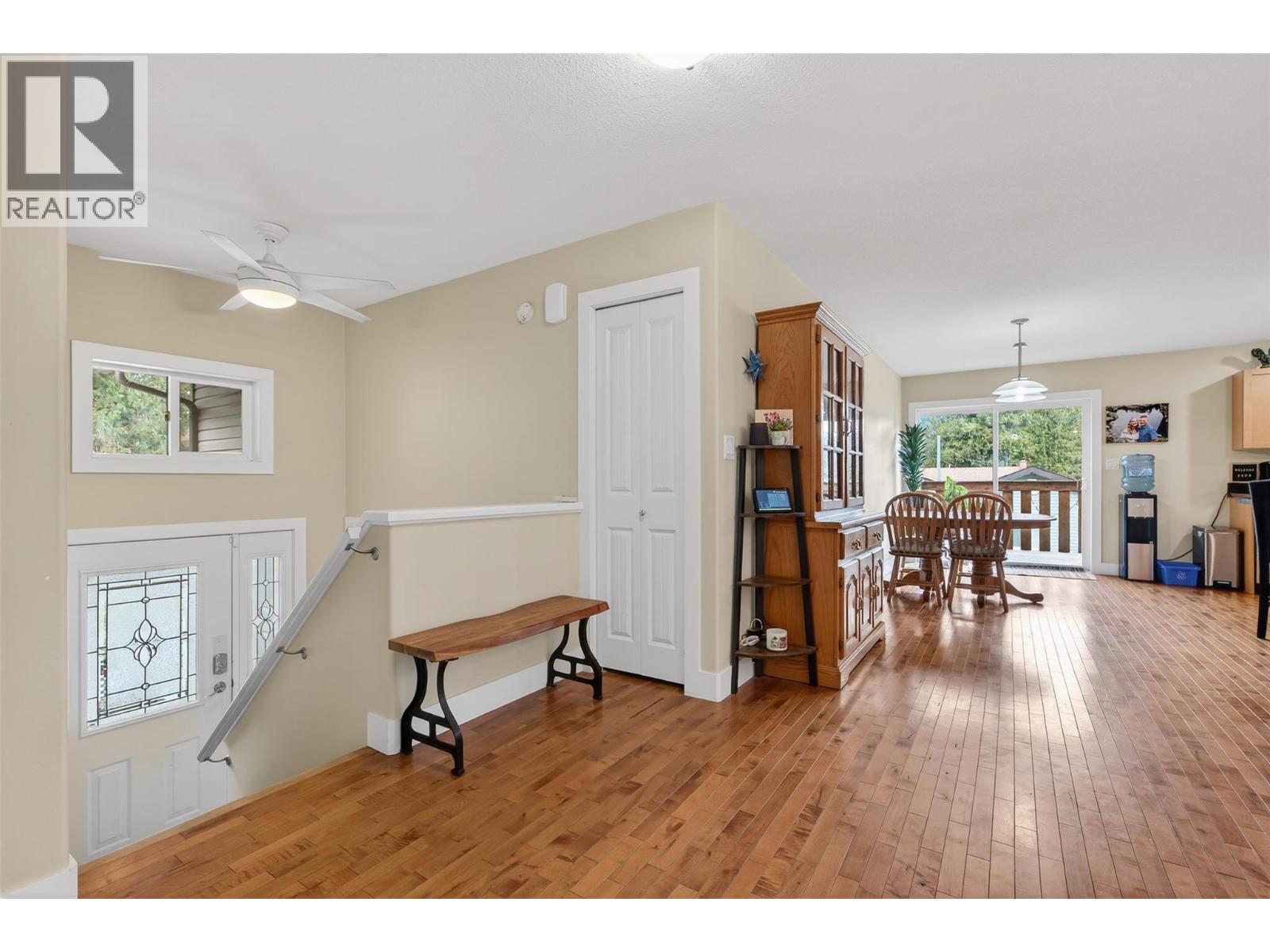 120 Kootenay Avenue - 18