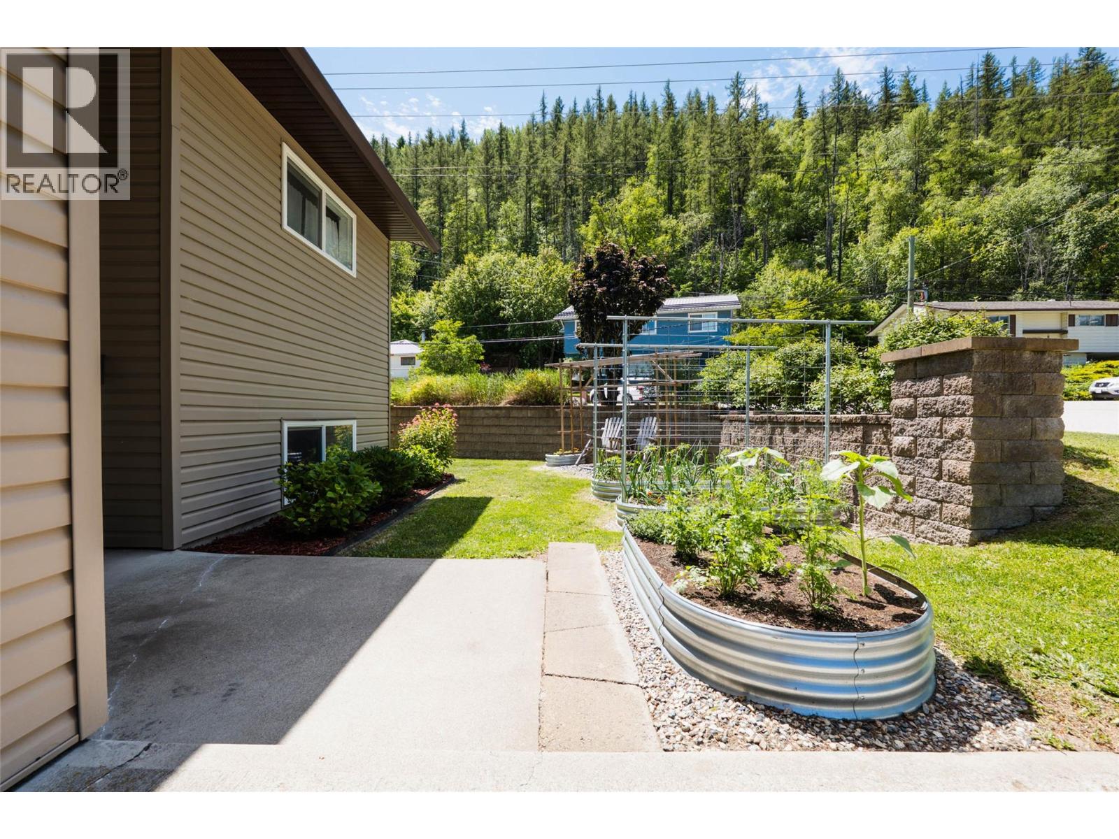120 Kootenay Avenue - 49