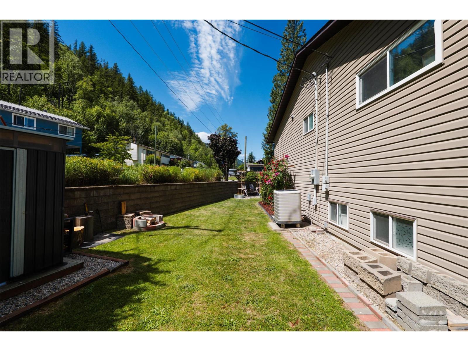 120 Kootenay Avenue - 51