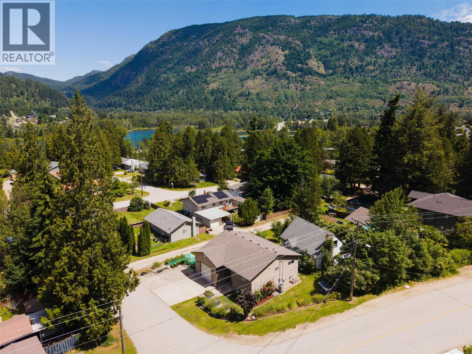 120 Kootenay Avenue - 55