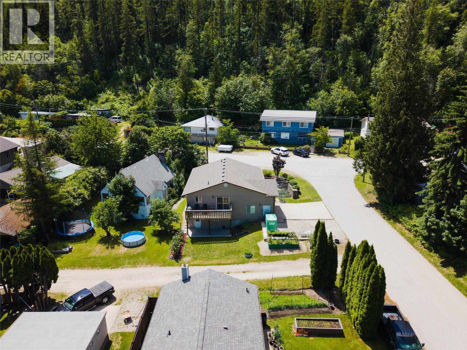 120 Kootenay Avenue - 59
