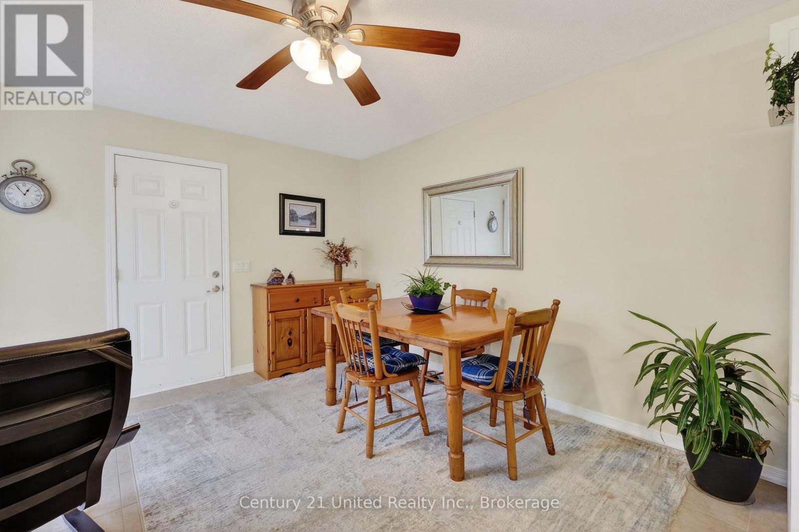 832 LESLIE STREET - 14