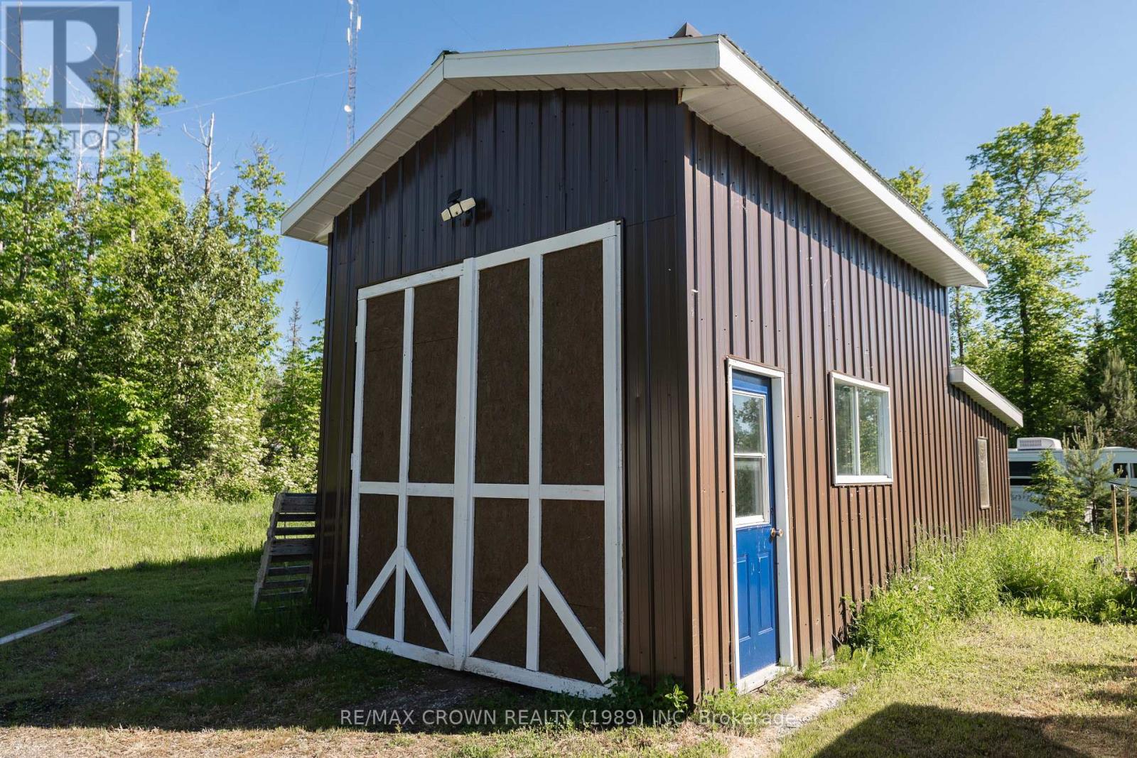 #MOONBEAM 205 LEFEBVRE PENINSULA ROAD - Image 4