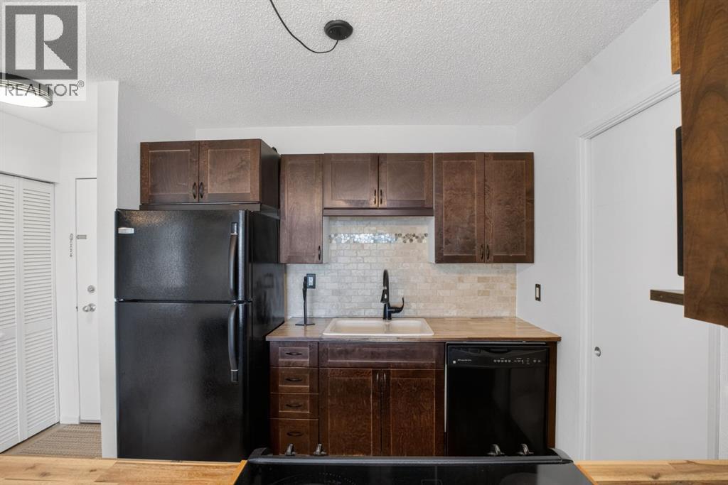 #208 2130 17 Street SW - 4