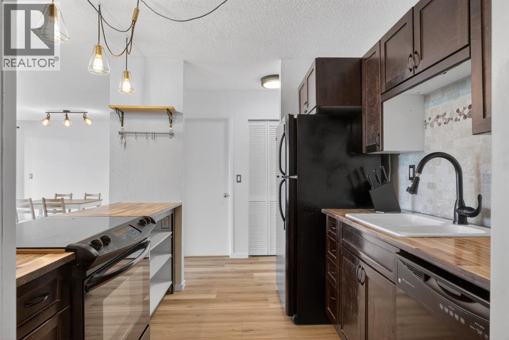 #208 2130 17 Street SW - 3