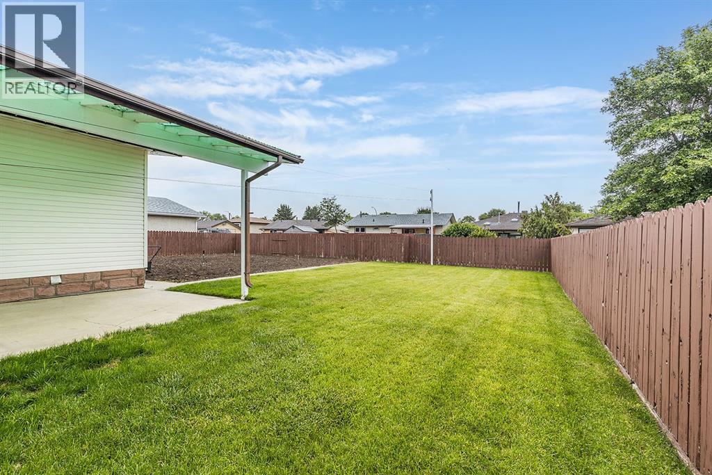 851 Mccutcheon Drive NW - 44