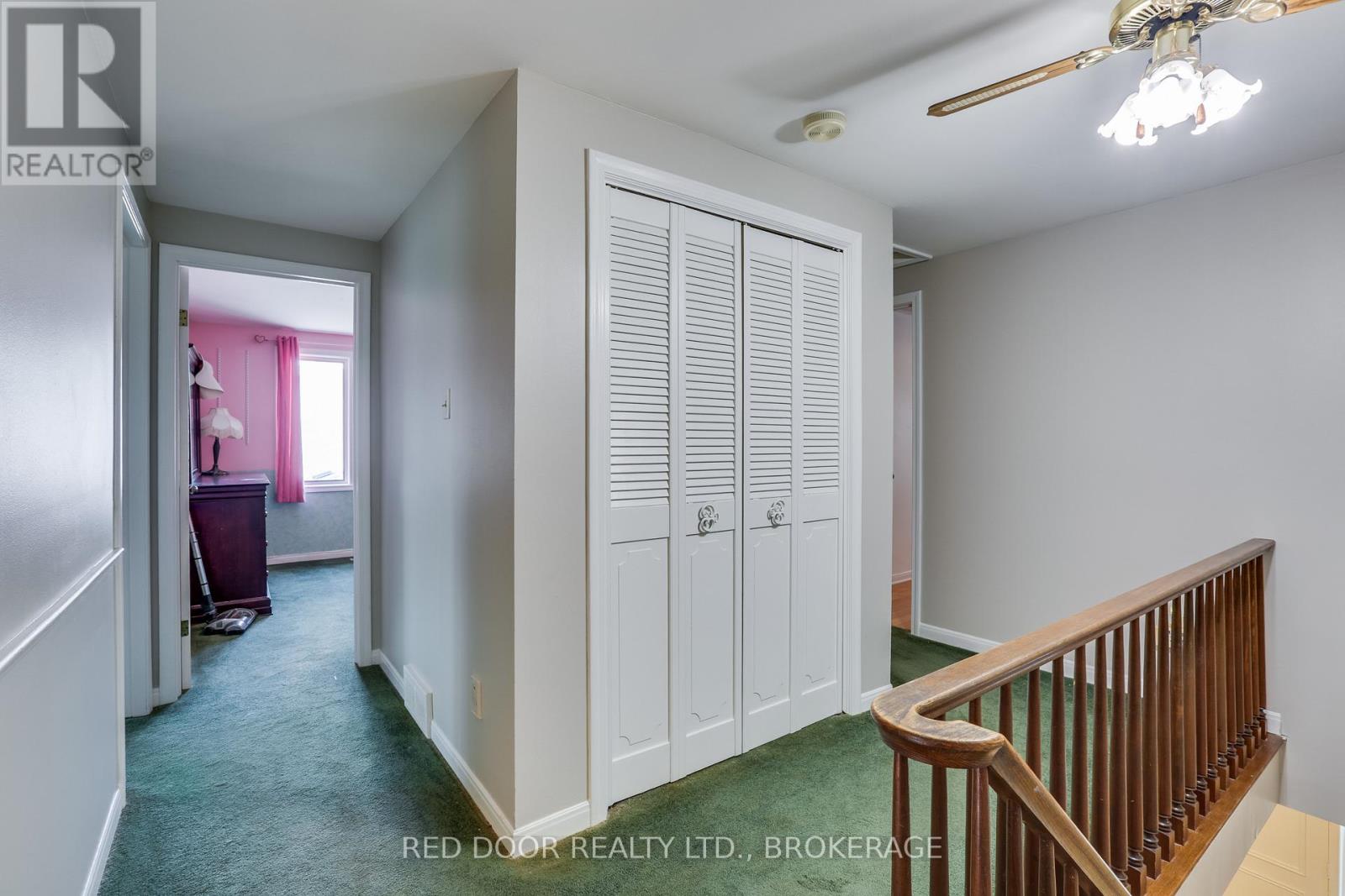 79 GREENBRIER CRESCENT - 22