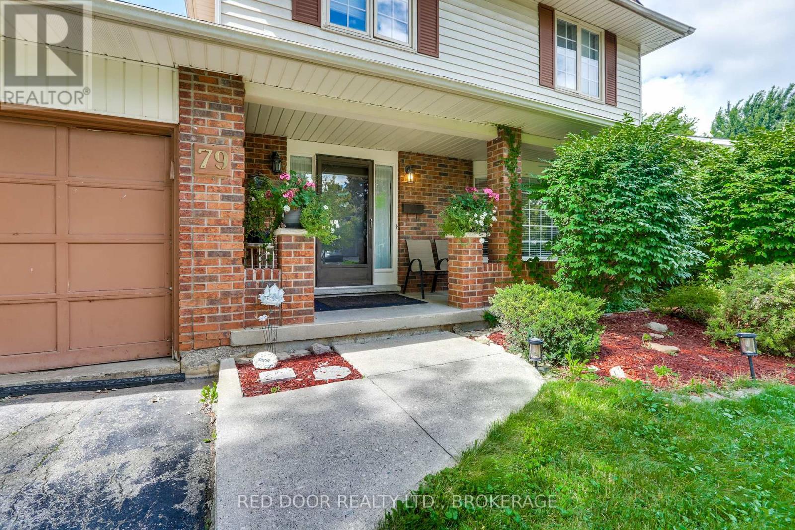 79 GREENBRIER CRESCENT - 4
