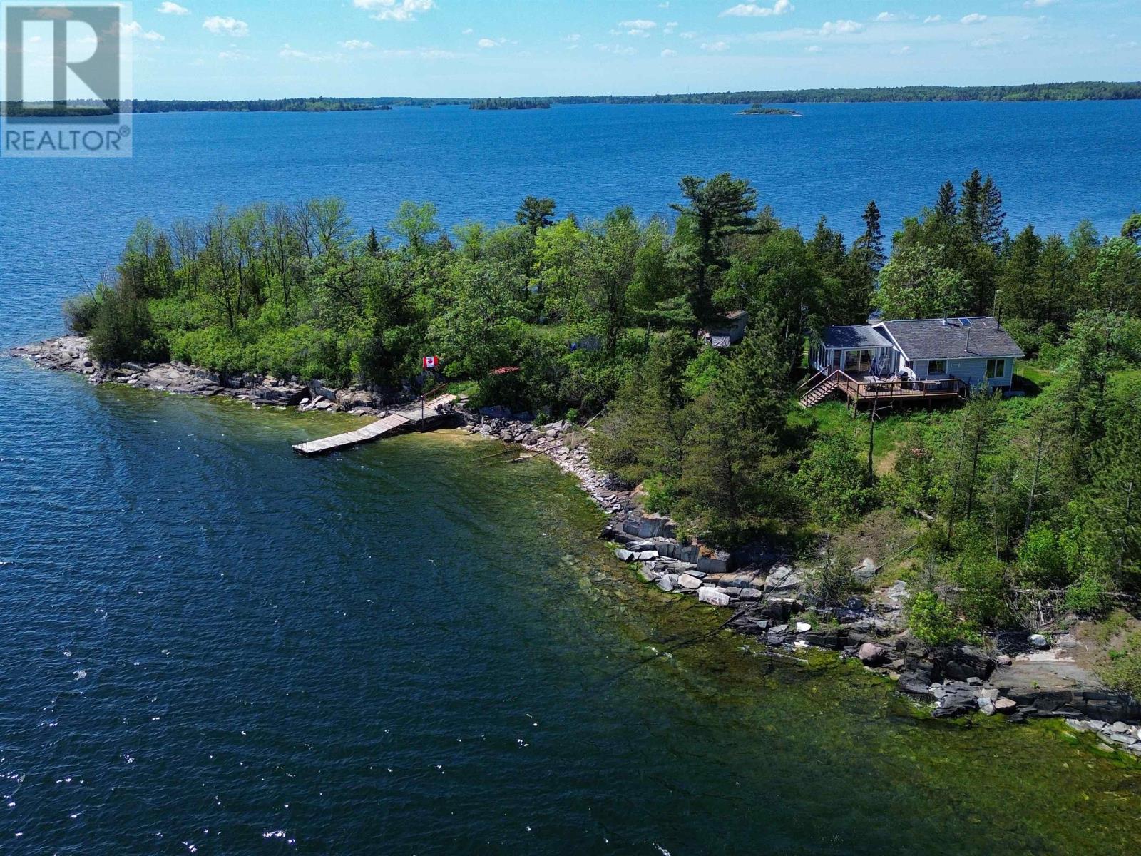 JO176 SHOAL LAKE, LAKE OF THE WOODS - 12