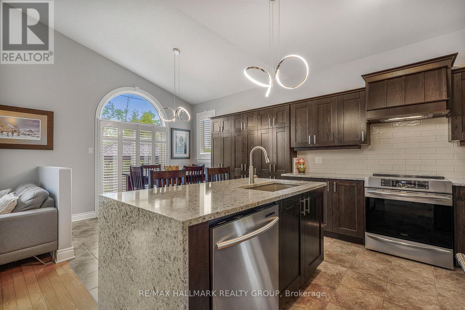 208 OPALE STREET - 17