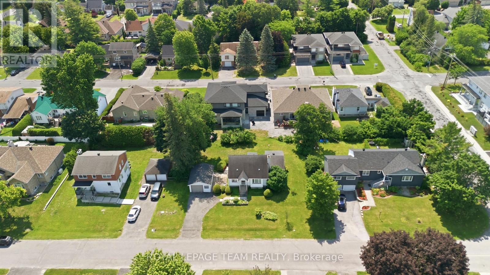 84 RITA AVENUE - 1