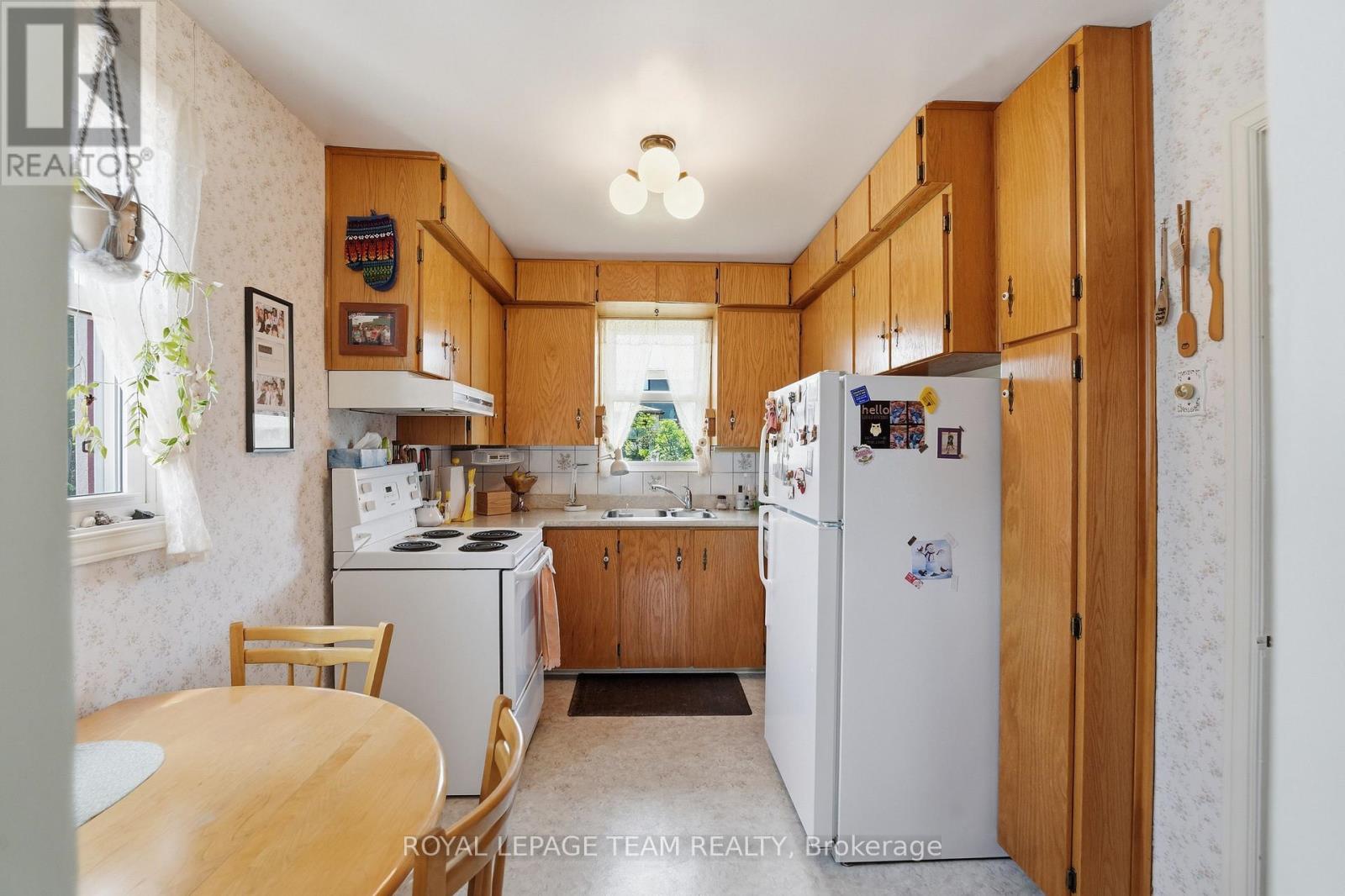 84 RITA AVENUE - 12