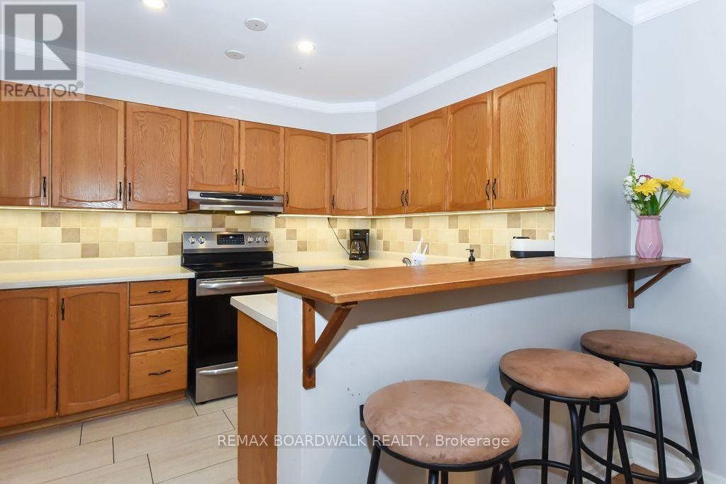 #205 1760 CABARET LANE - 13