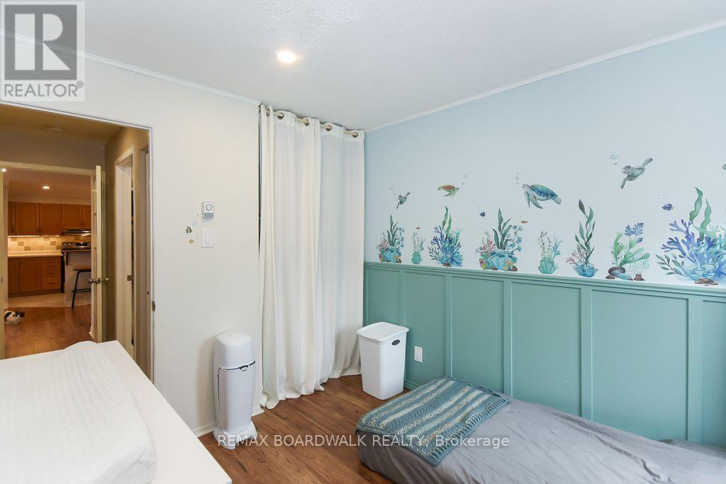 #205 1760 CABARET LANE - 24
