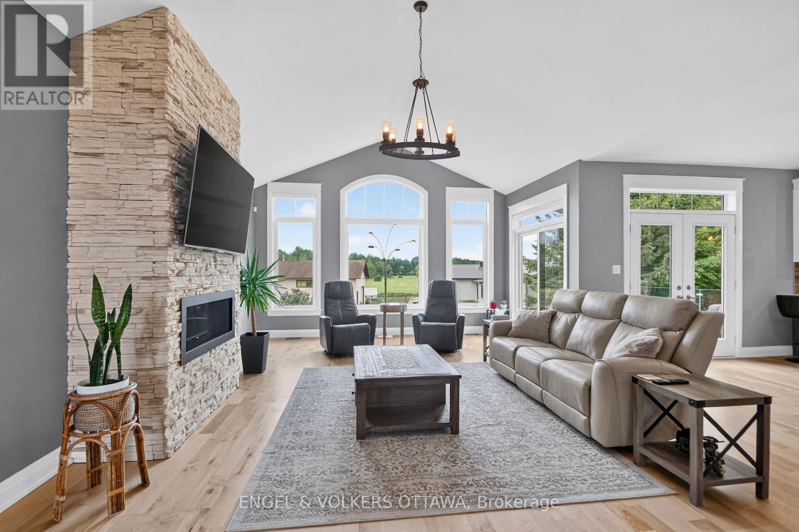 100 LAKE TRAIL ROAD - 11