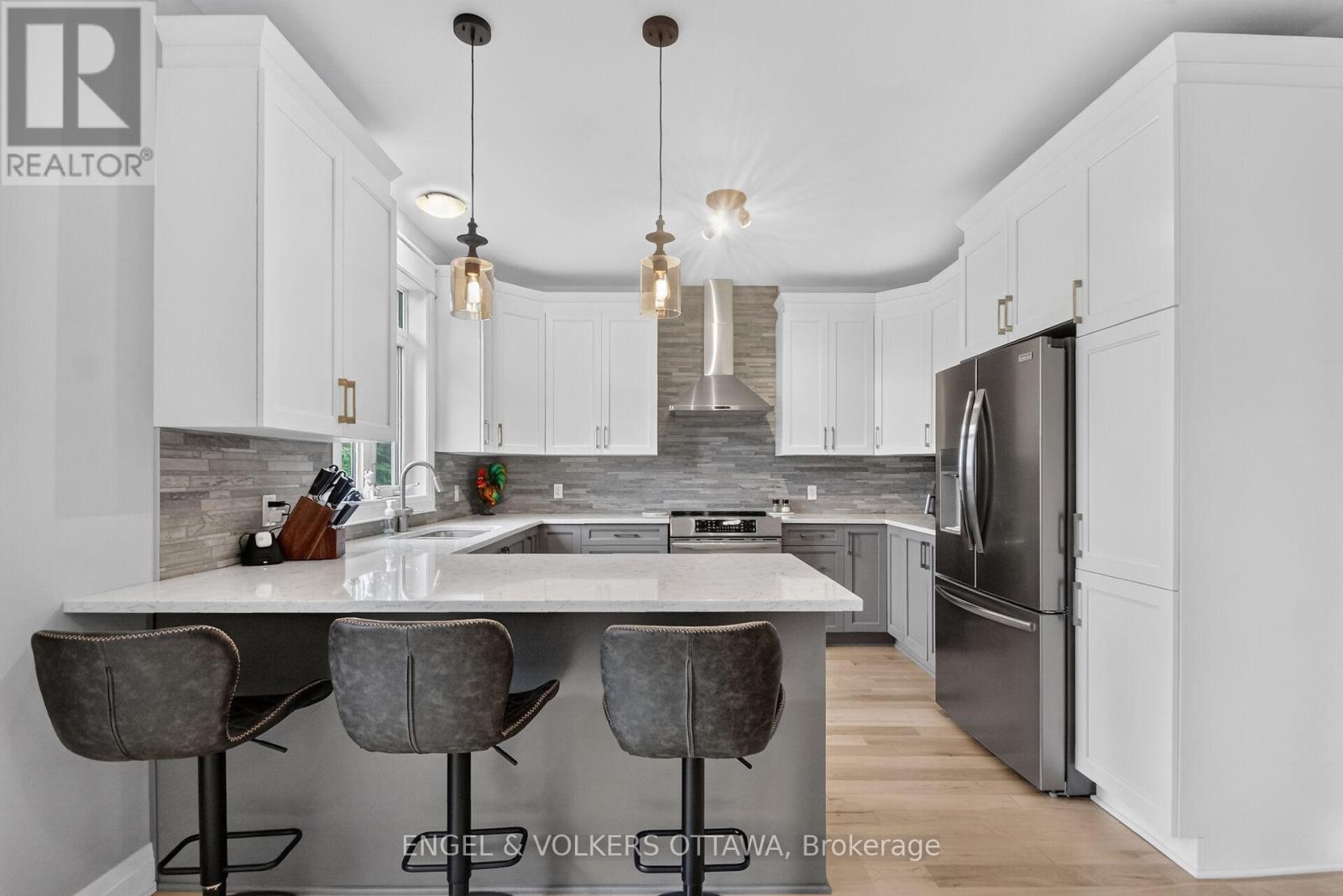 100 LAKE TRAIL ROAD - 14