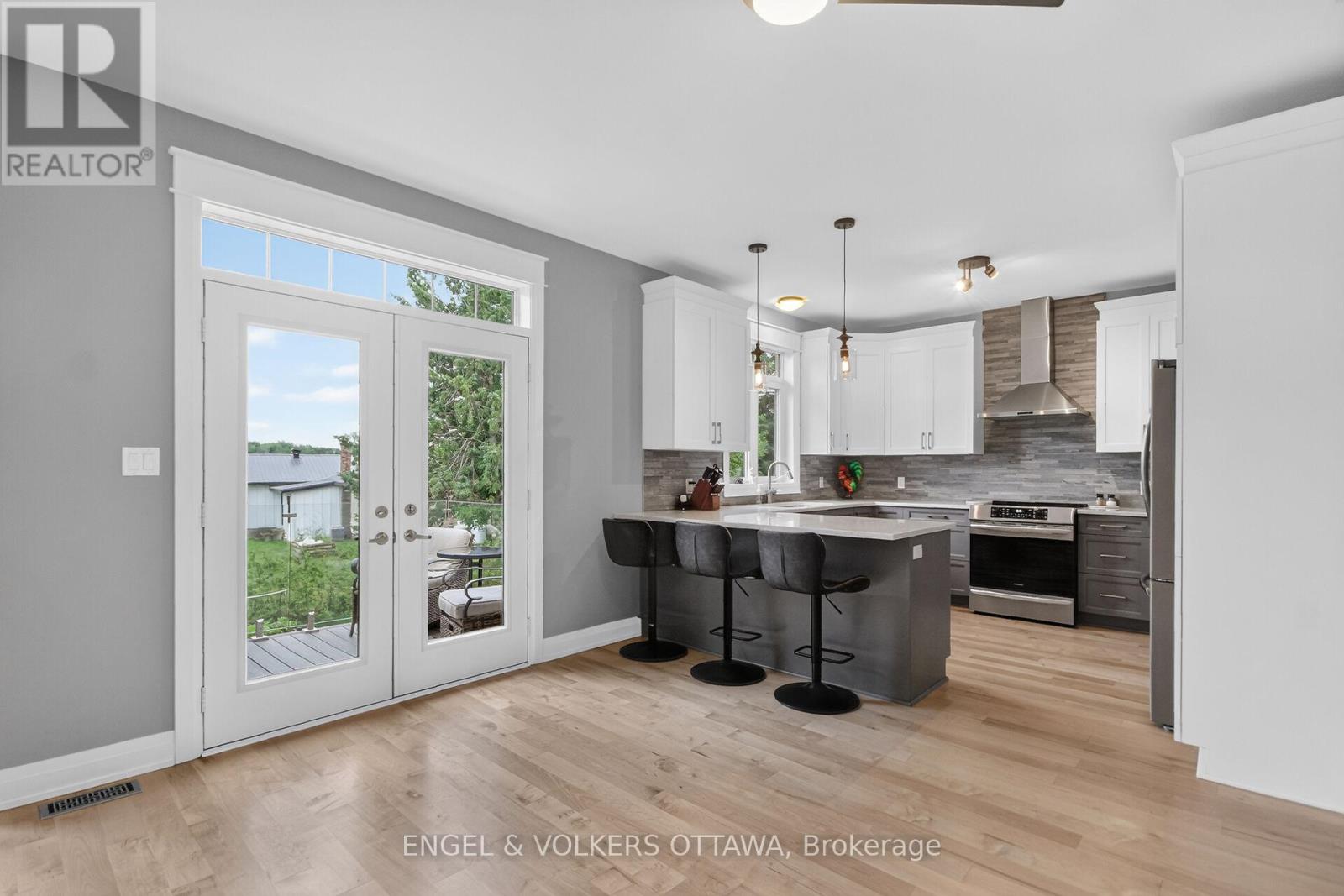 100 LAKE TRAIL ROAD - 15