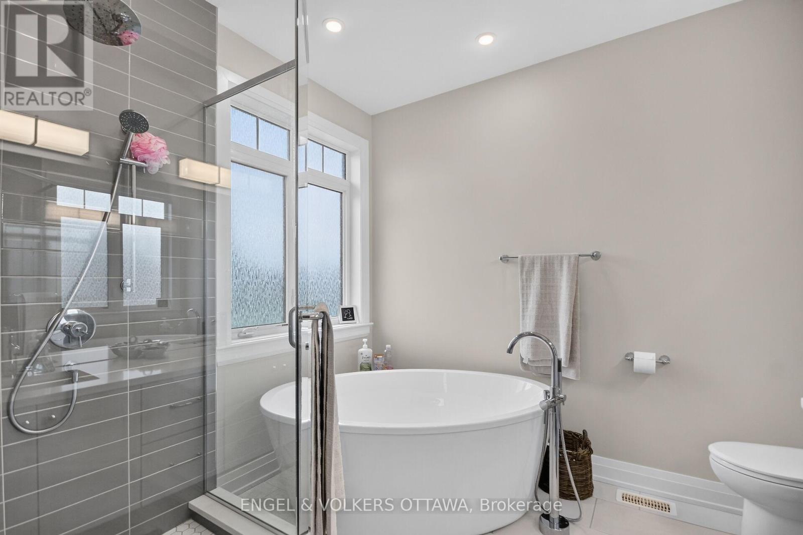 100 LAKE TRAIL ROAD - 25