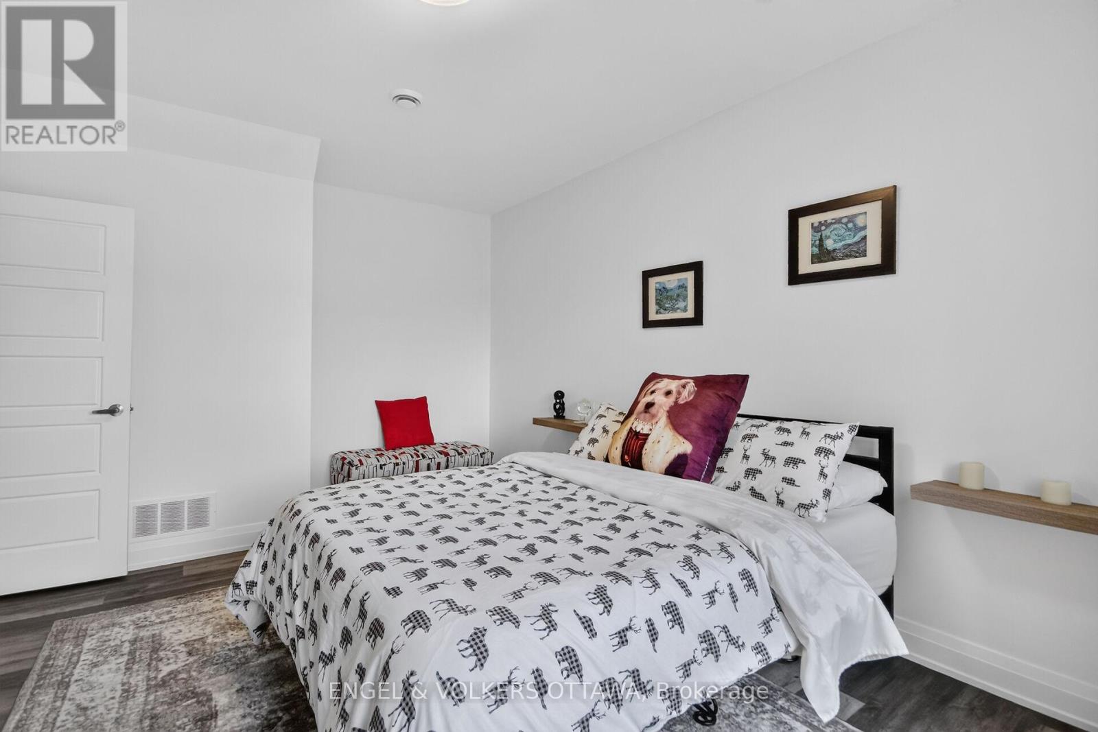 100 LAKE TRAIL ROAD - 34
