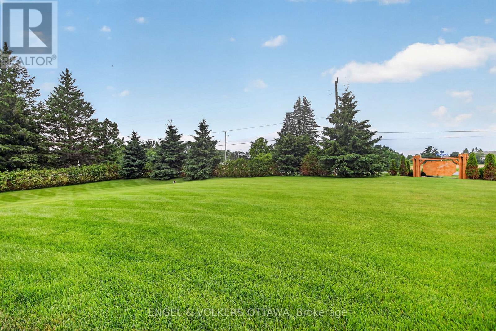 100 LAKE TRAIL ROAD - 43