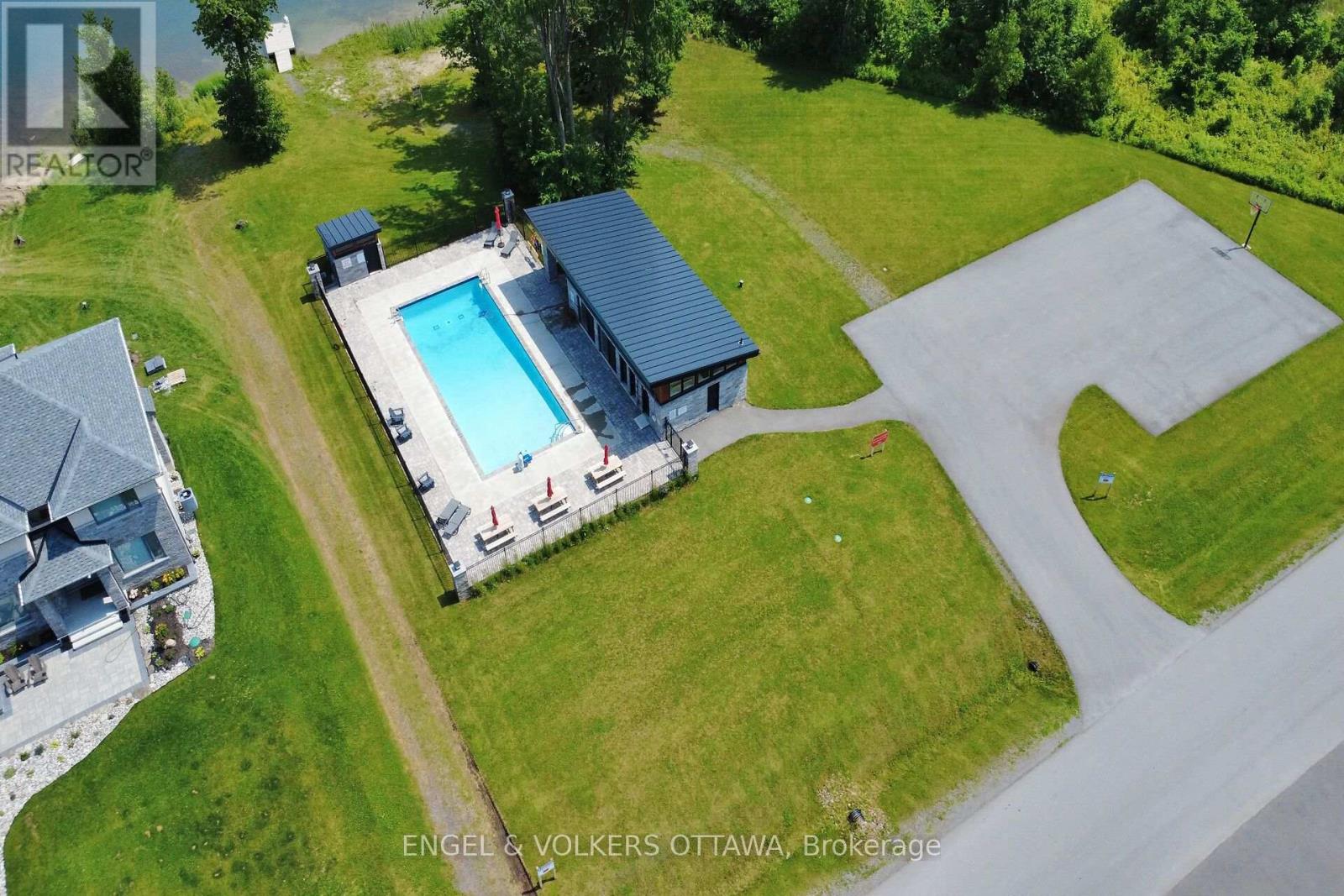 100 LAKE TRAIL ROAD - 49