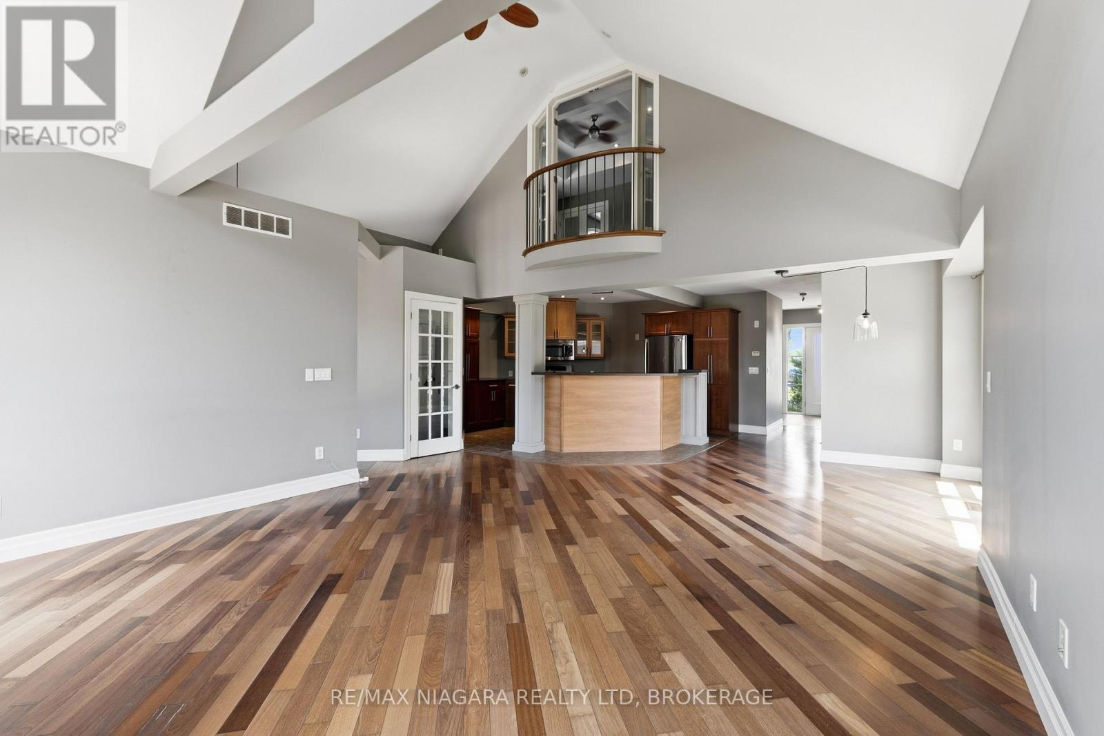 291 VINE STREET - Image 12