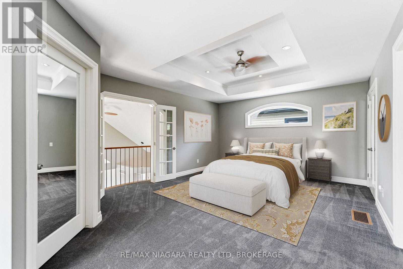 291 VINE STREET - 23