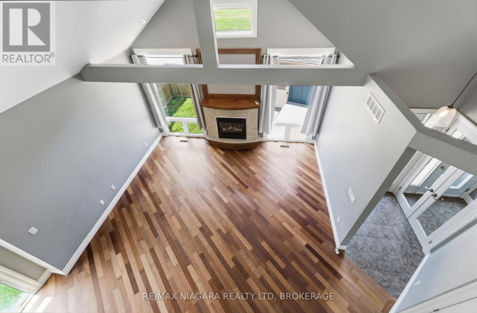 291 VINE STREET - Image 27