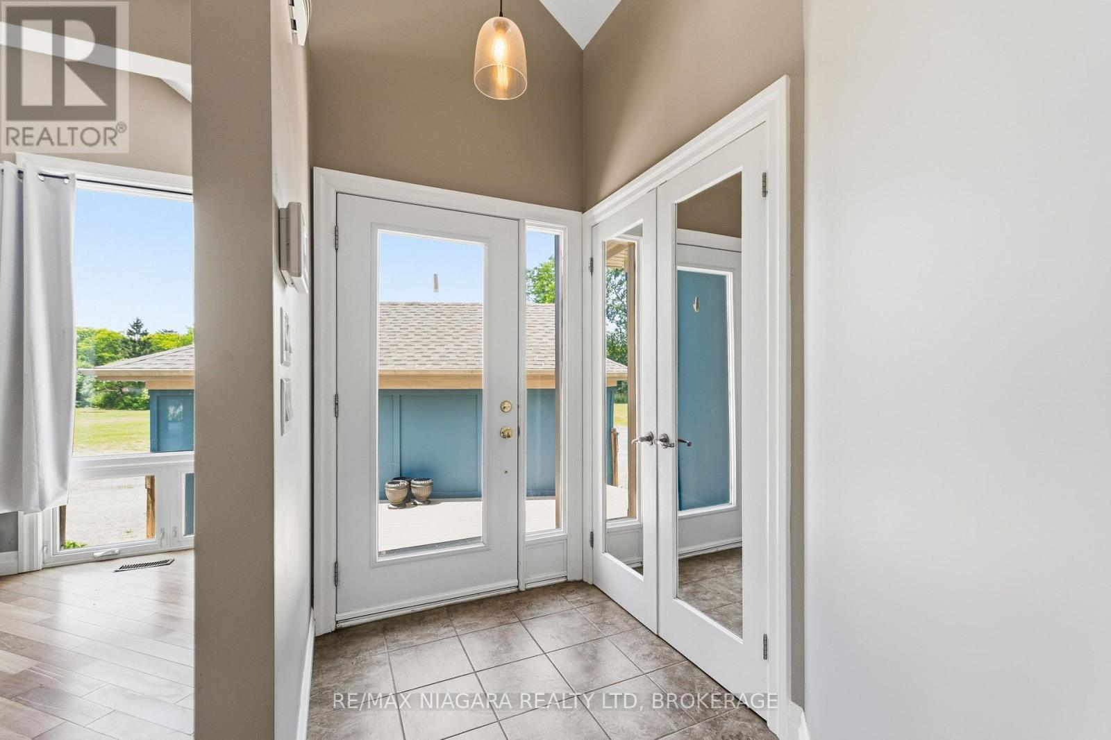 291 VINE STREET - Image 34