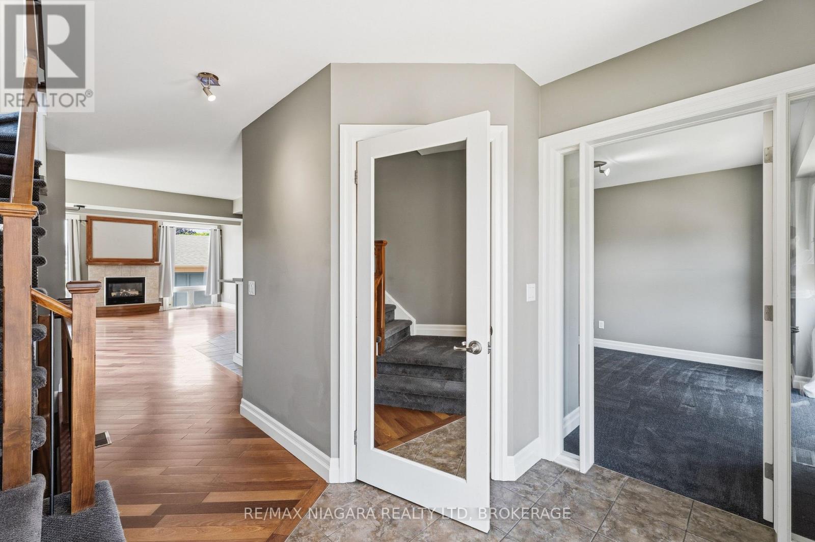291 VINE STREET - Image 5