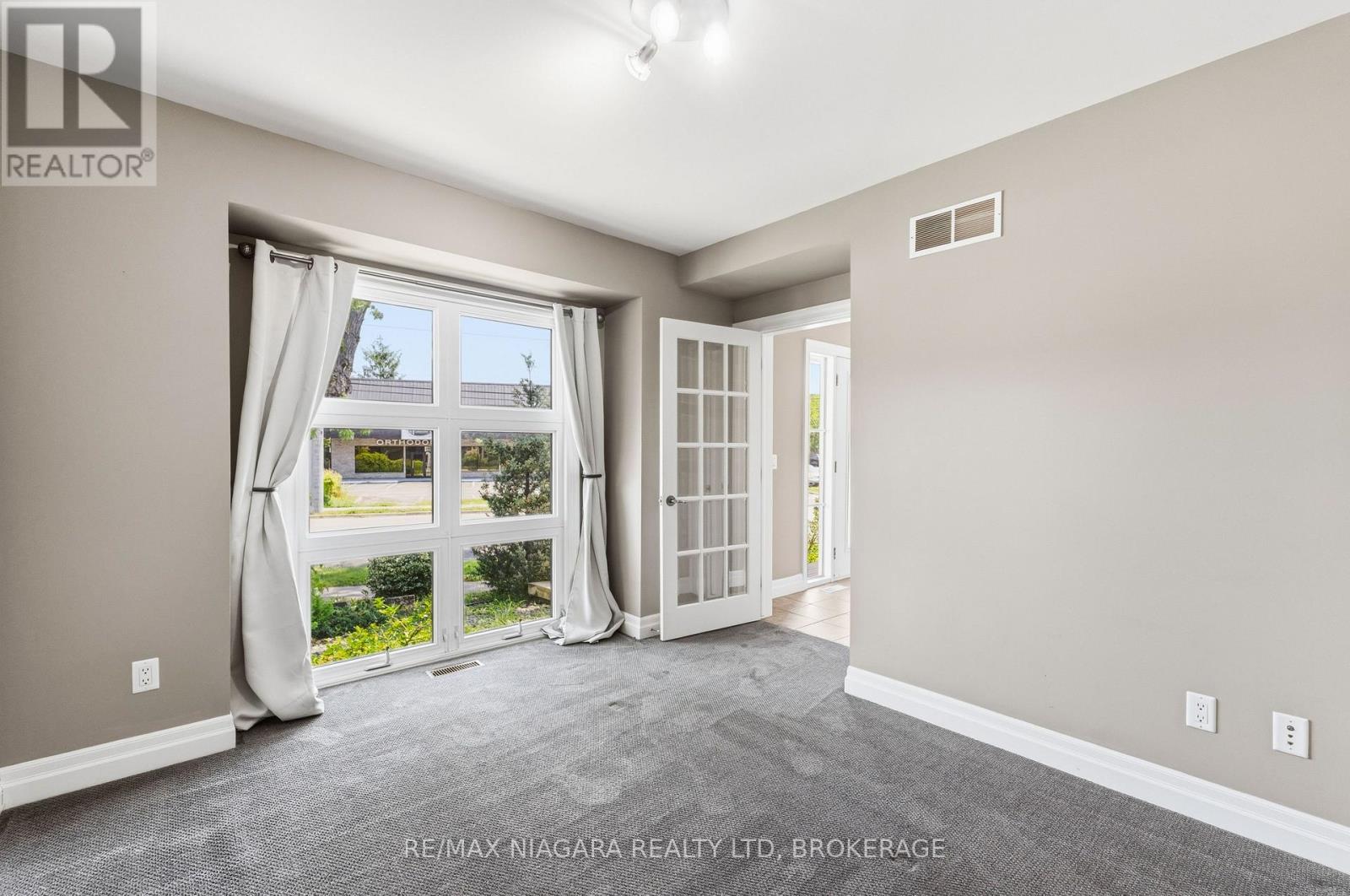 291 VINE STREET - Image 6