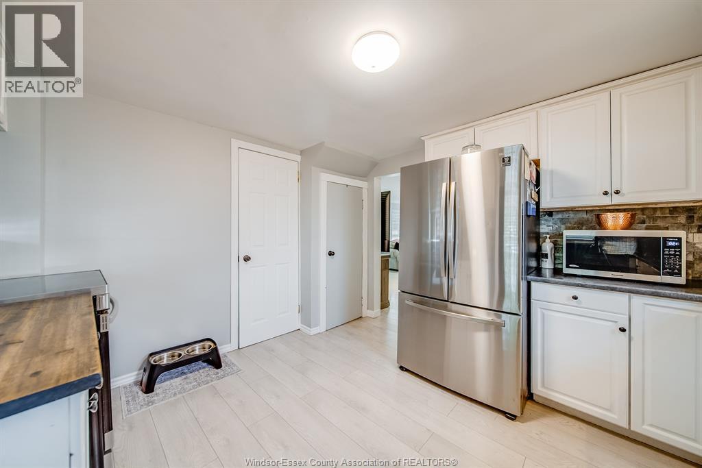 31 FORHAN STREET - 12