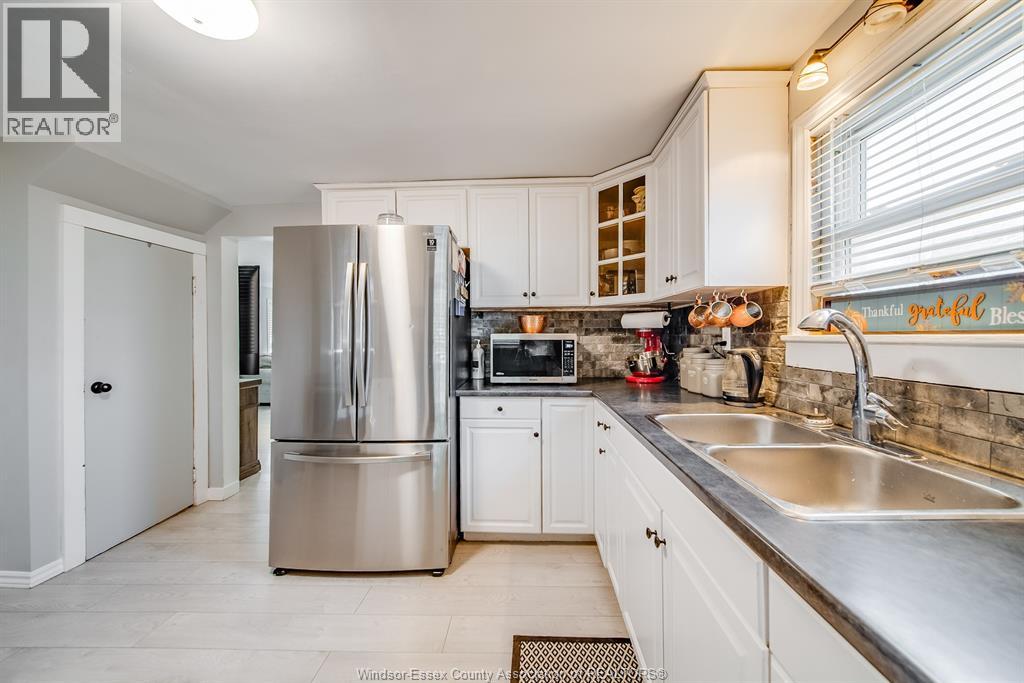 31 FORHAN STREET - 13