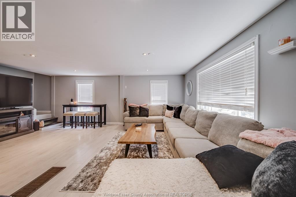 31 FORHAN STREET - 20