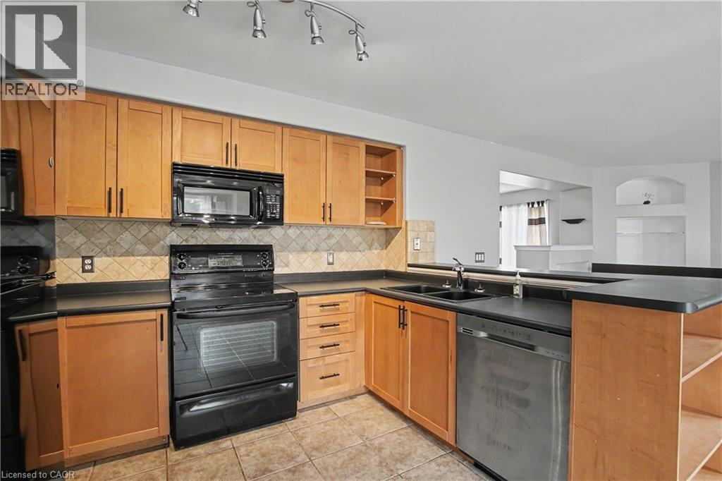24 GOREING Street - 15