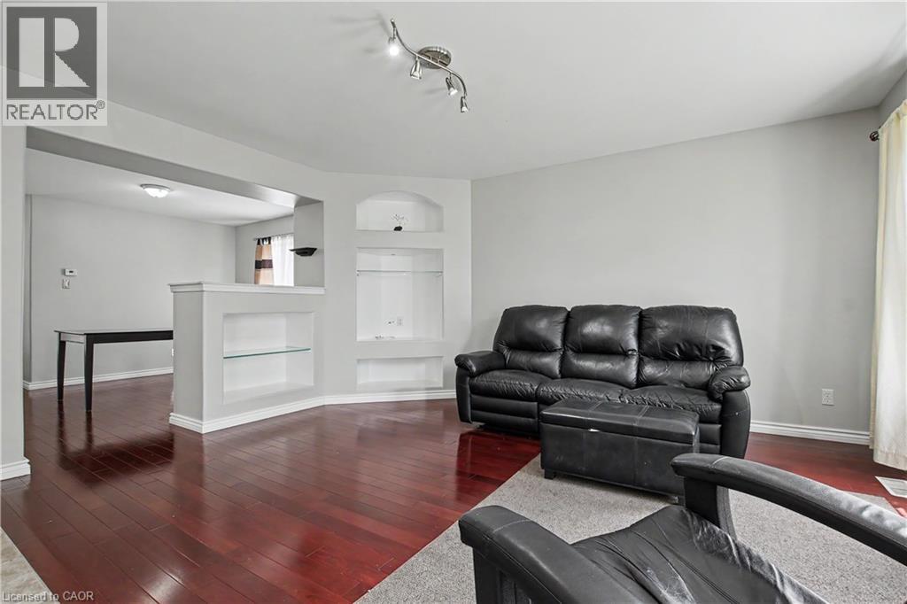 24 GOREING Street - 17