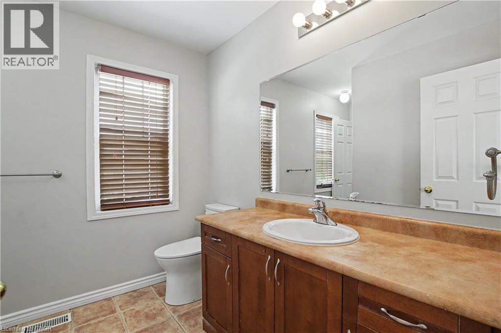 24 GOREING Street - 24