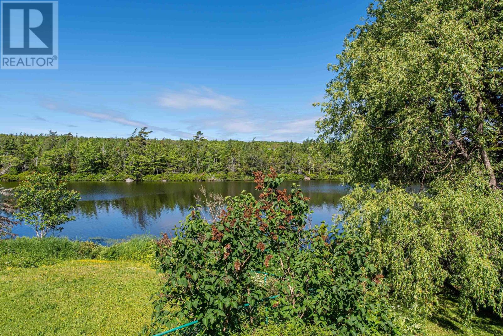 46 Silver Maple Drive - 36