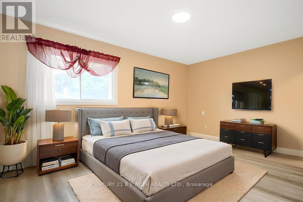 4 MICHAEL STREET - 11
